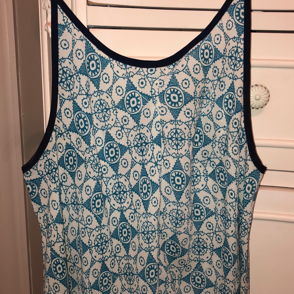Dress - Picture 2 of 7